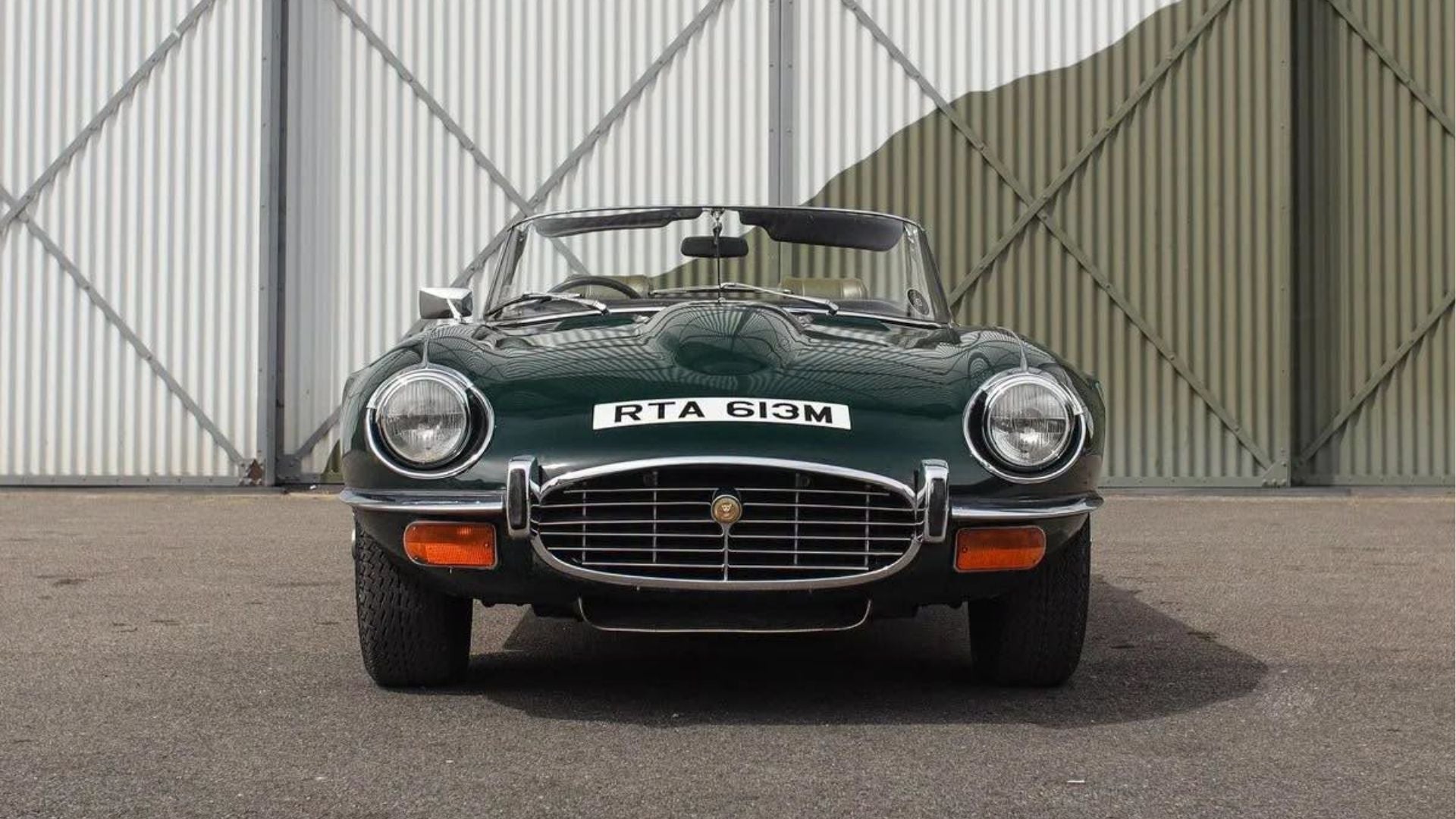 Jaguar E-Type V12 Manual 1974