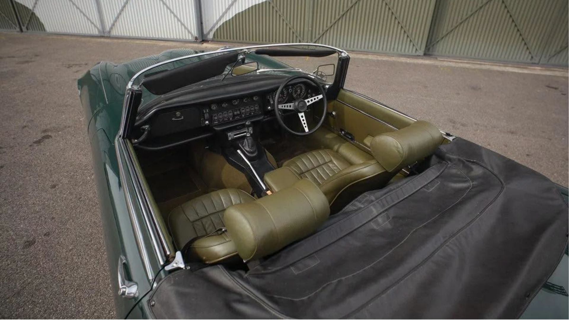 Jaguar E-Type V12 Manual 1974