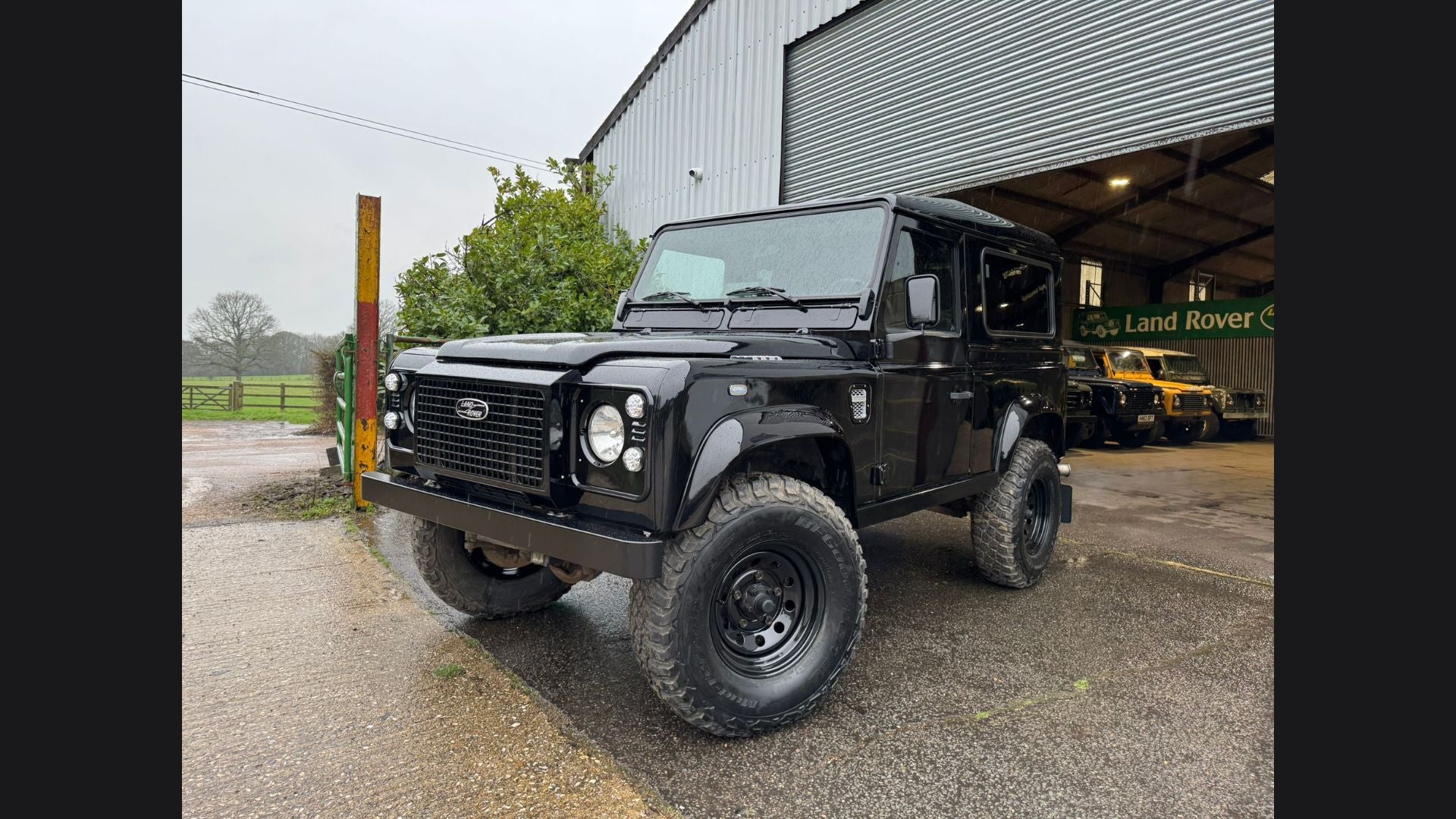 Land Rover Defender 90 LHD 1993