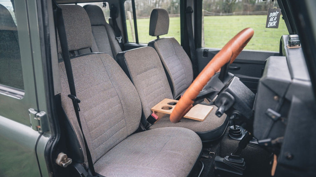 Land Rover Defender 110 County 1990