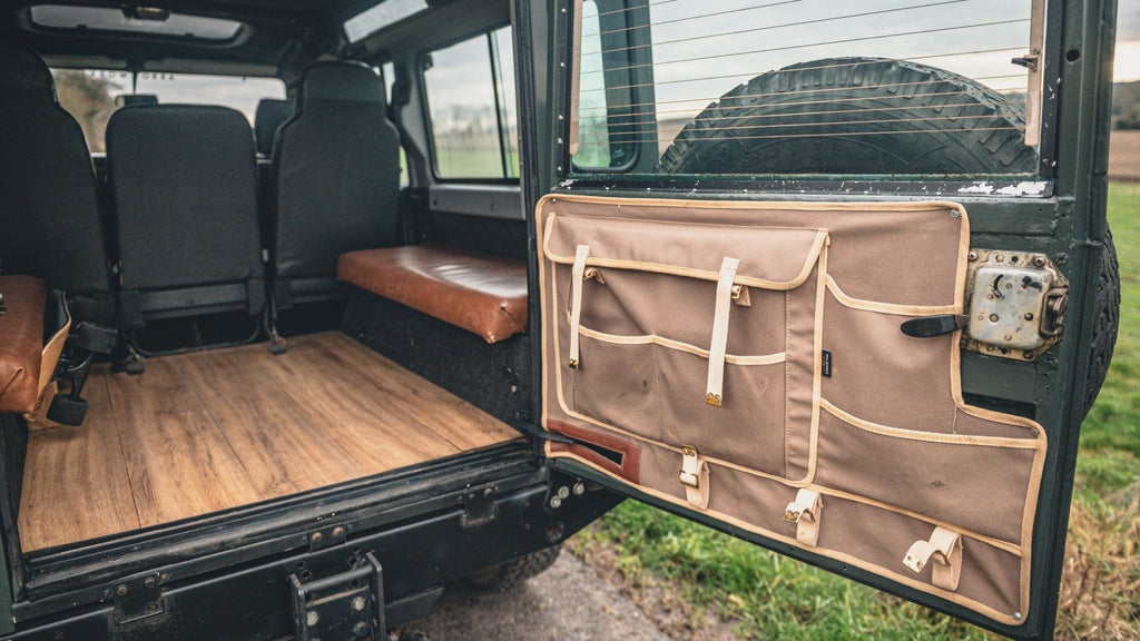 Land Rover Defender 110 County 1990