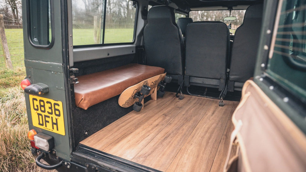 Land Rover Defender 110 County 1990