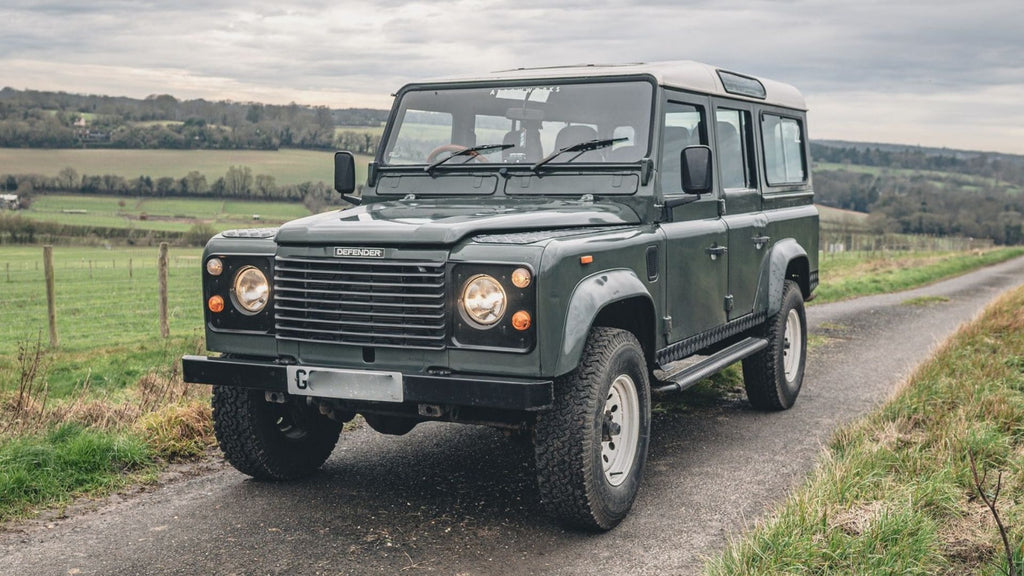 Land Rover Defender 110 County 1990