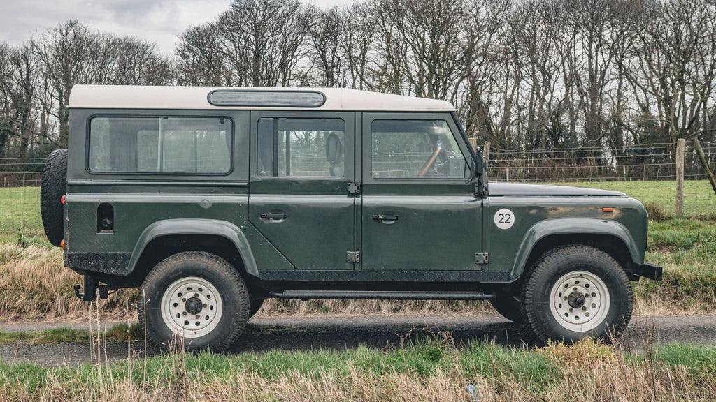 Land Rover Defender 110 County 1990