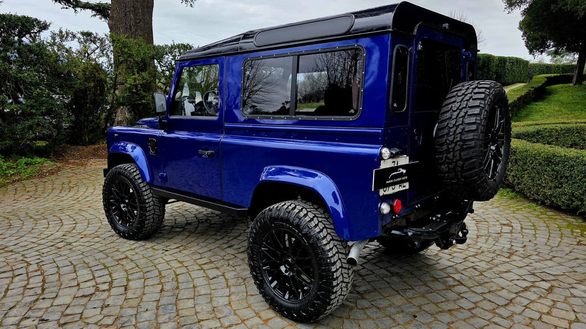 Land Rover Defender 90 LHD 1987 200TDI