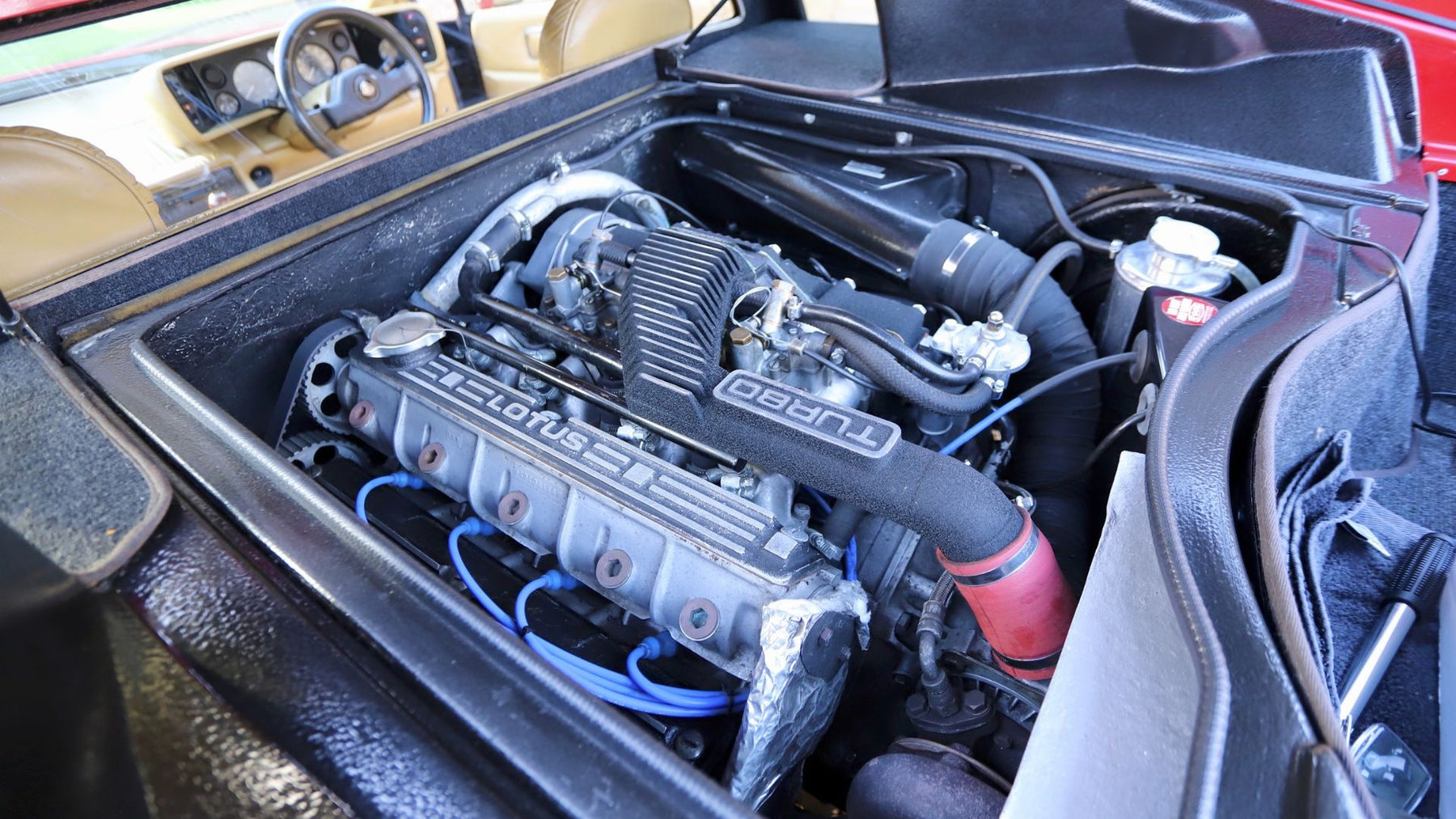 Lotus Esprit Turbo 1984 — foto 17