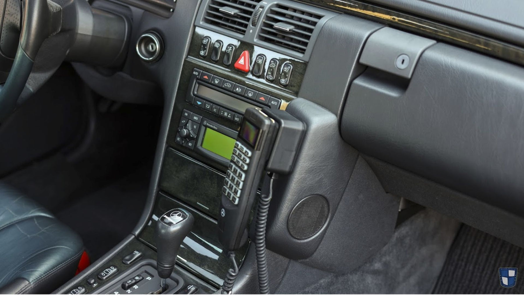 Mercedes-Benz E50 AMG 1996 — foto 14