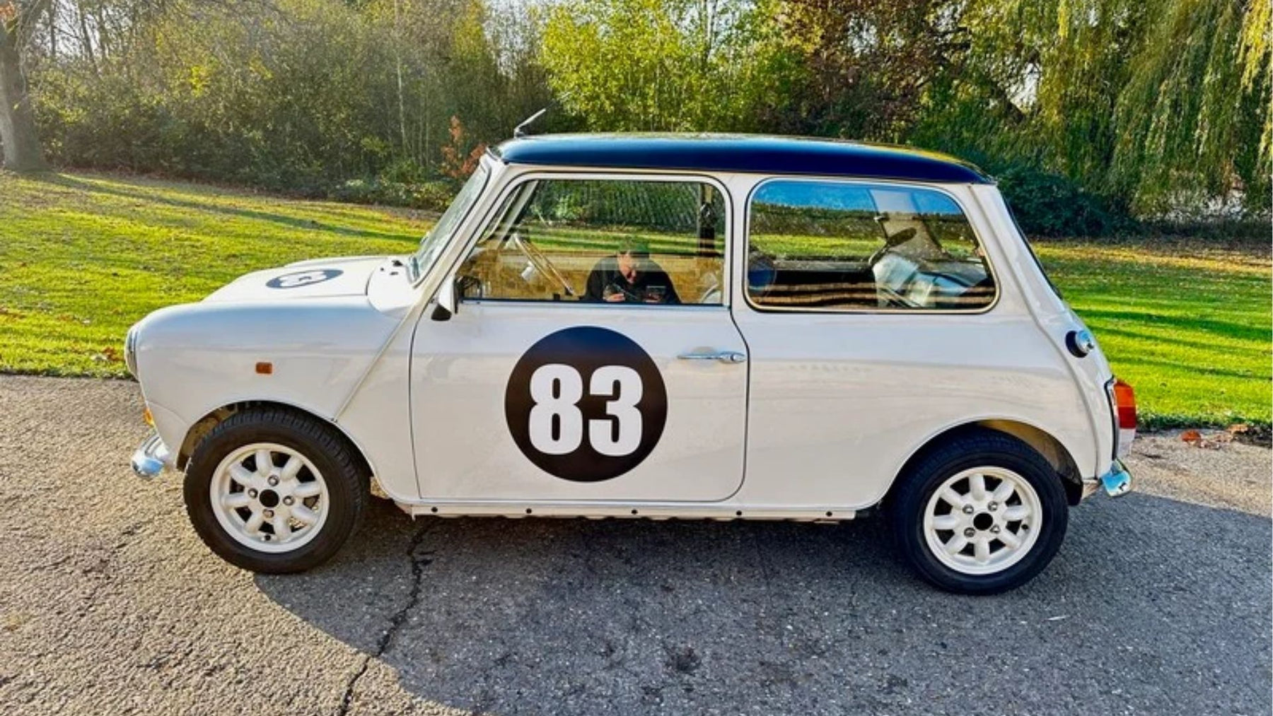 Mini Mayfair 1983