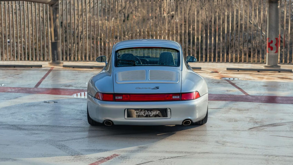 Porsche 911 993 carrera 4 S 4