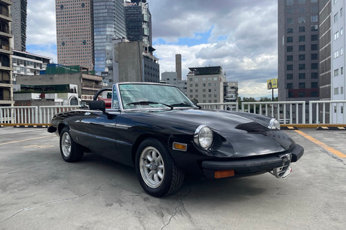 Alfa Romeo Spider 2000 1978, frontal tres cuartos lado derecho