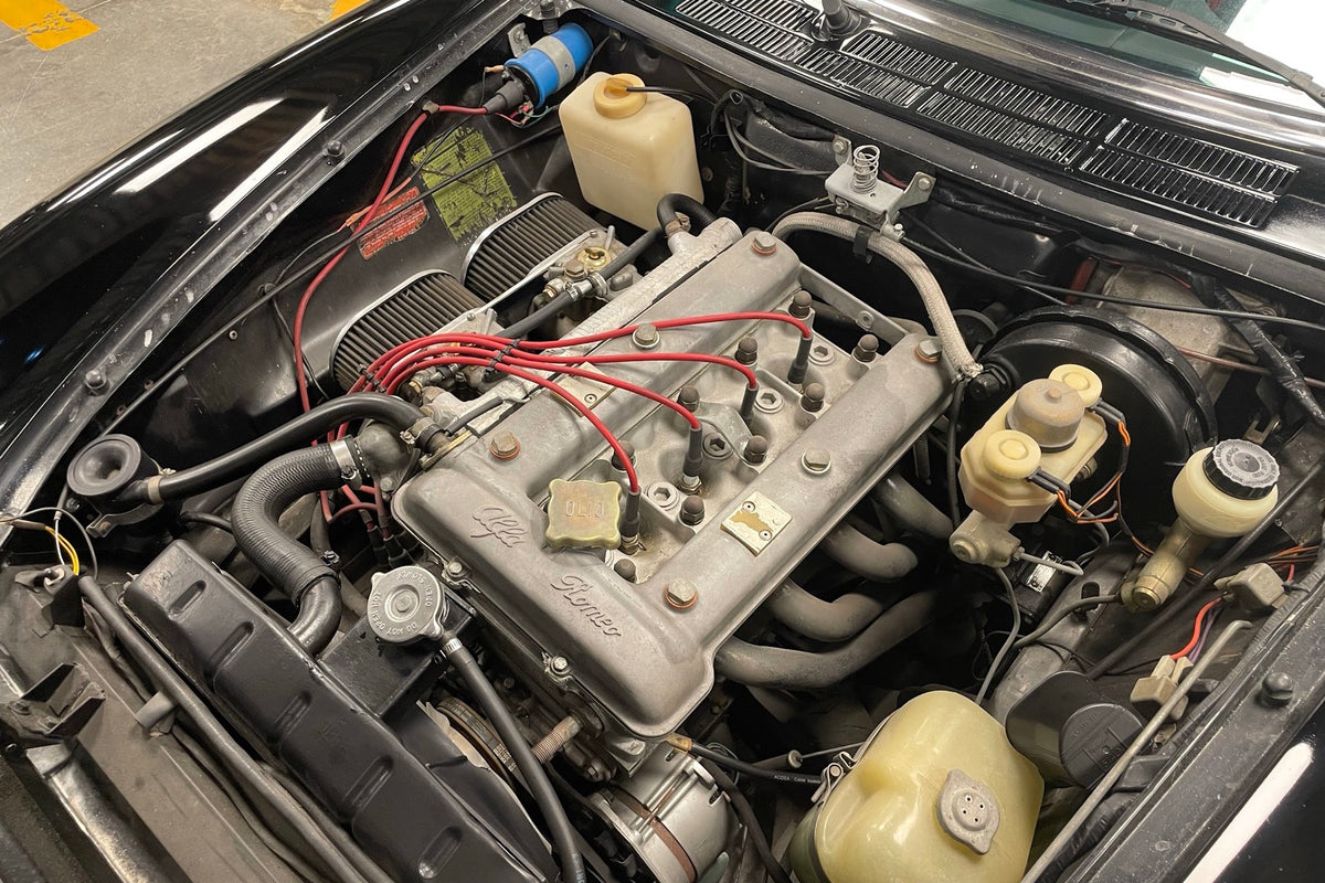 Alfa Romeo Spider 2000 1978, motor 2.0 bialbero