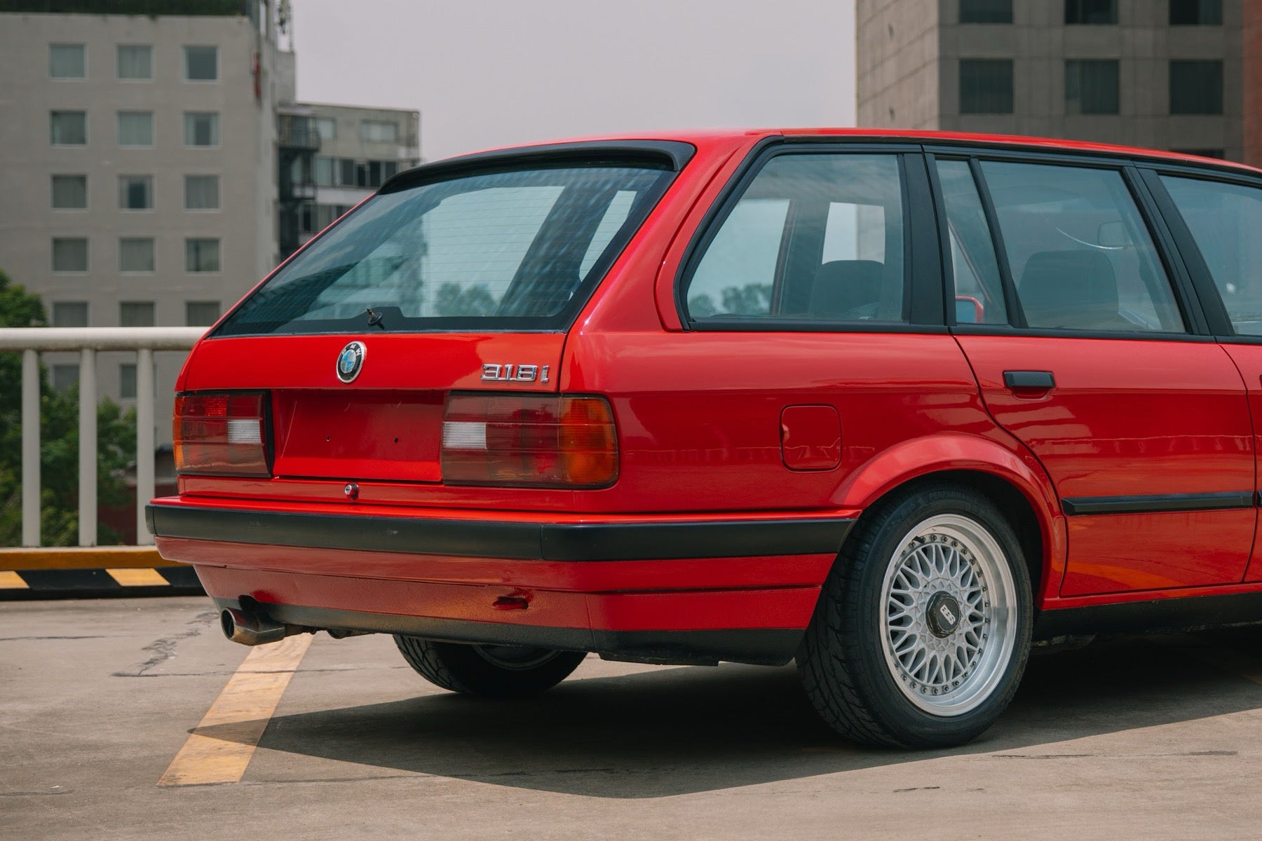 BMW 318i Touring 1990 - foto 9