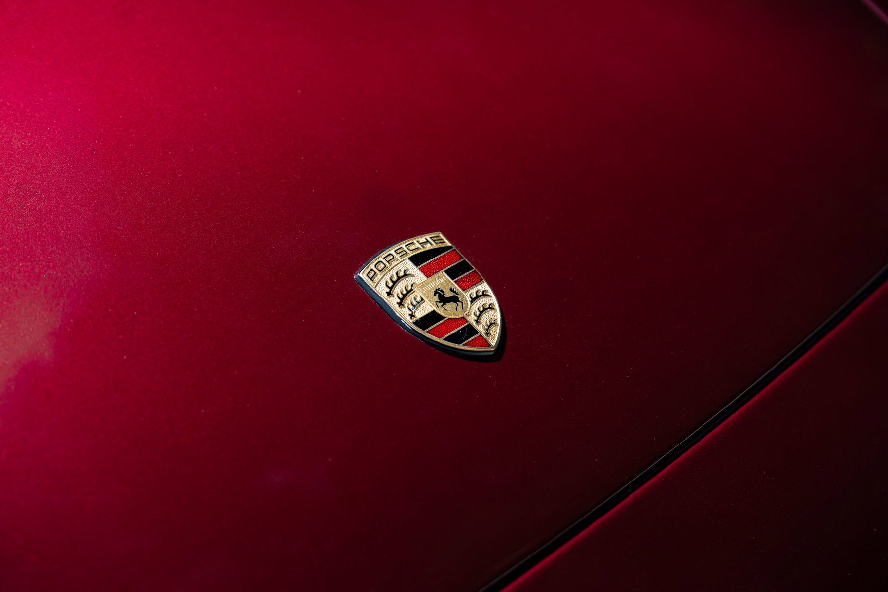 Porsche 993 Carrera 4S 1995 — Arena Red
