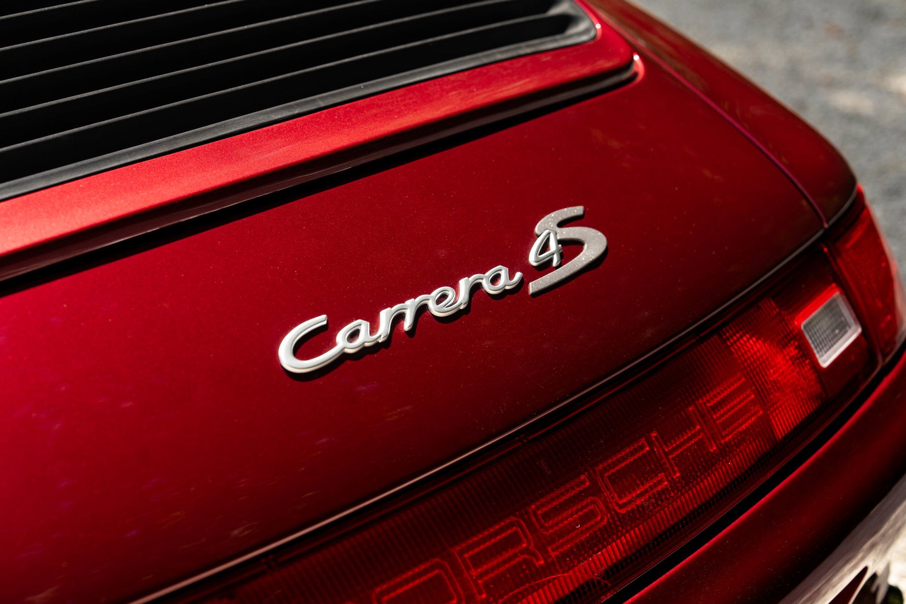 Porsche 993 Carrera 4S 1995 Arena Red - foto 19