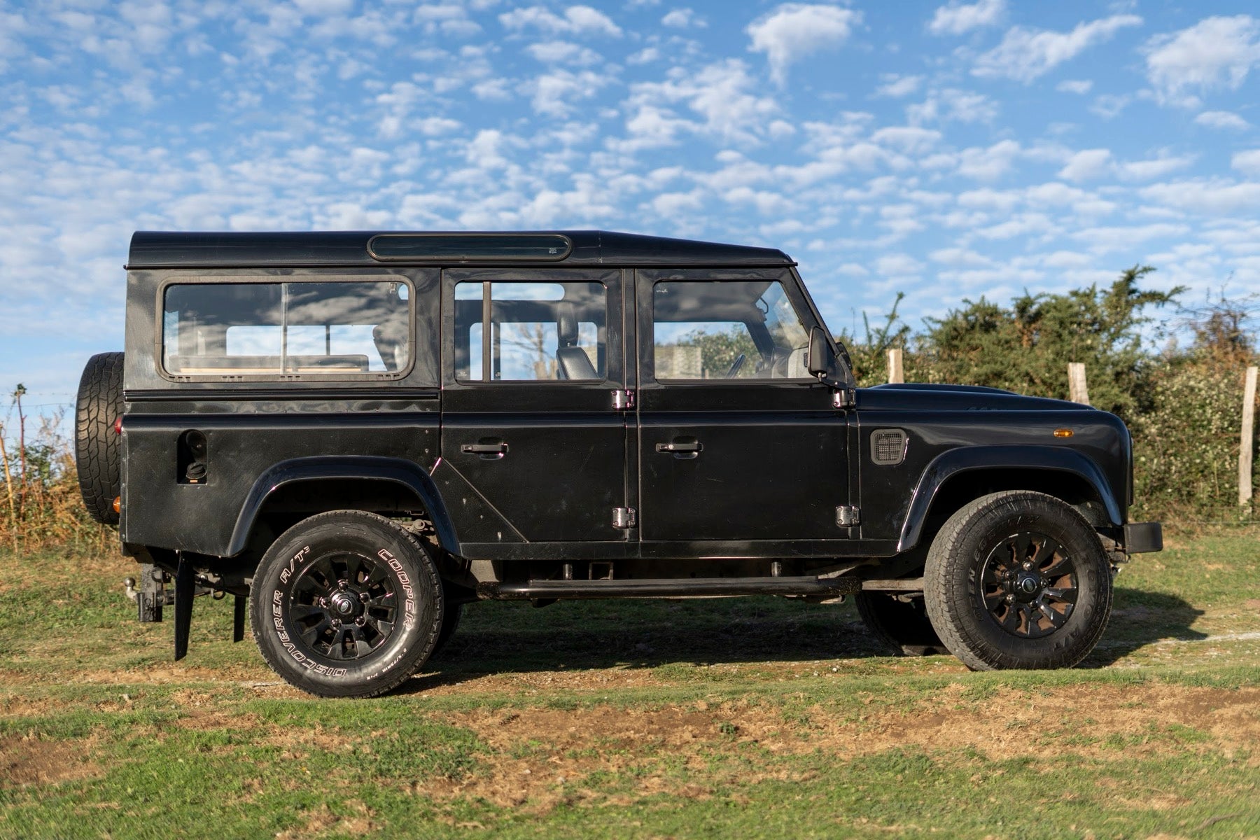 Land Rover Defender 110 TD4 1987 negro - foto 7
