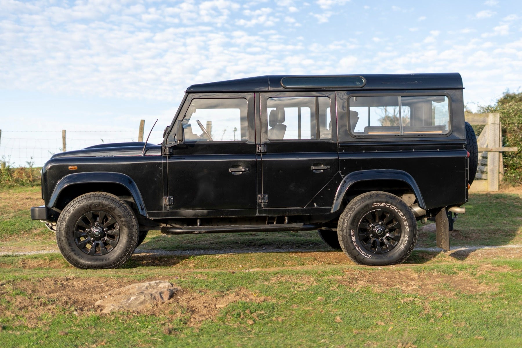 Land Rover Defender 110 TD4 1987 negro - foto 11