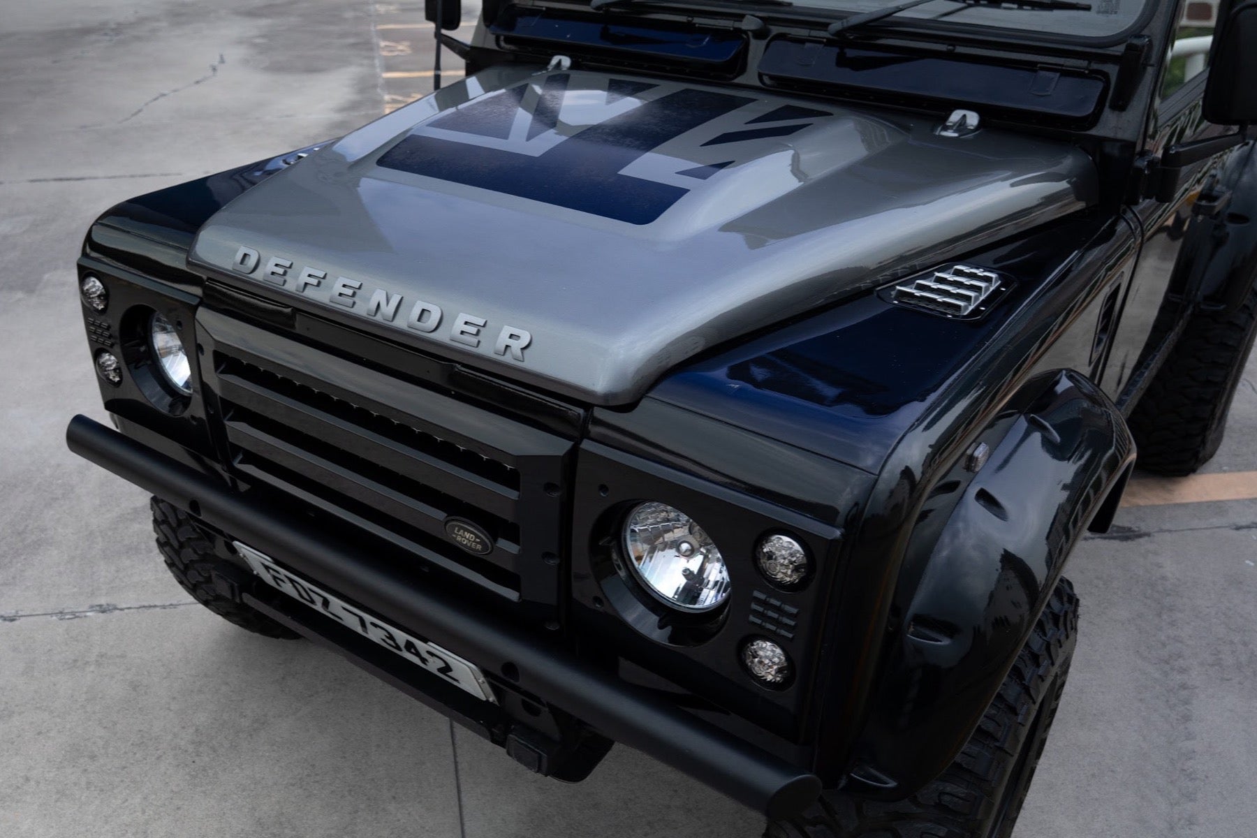 Land Rover Defender 90 2.5 TDI 1989 negro - foto 4