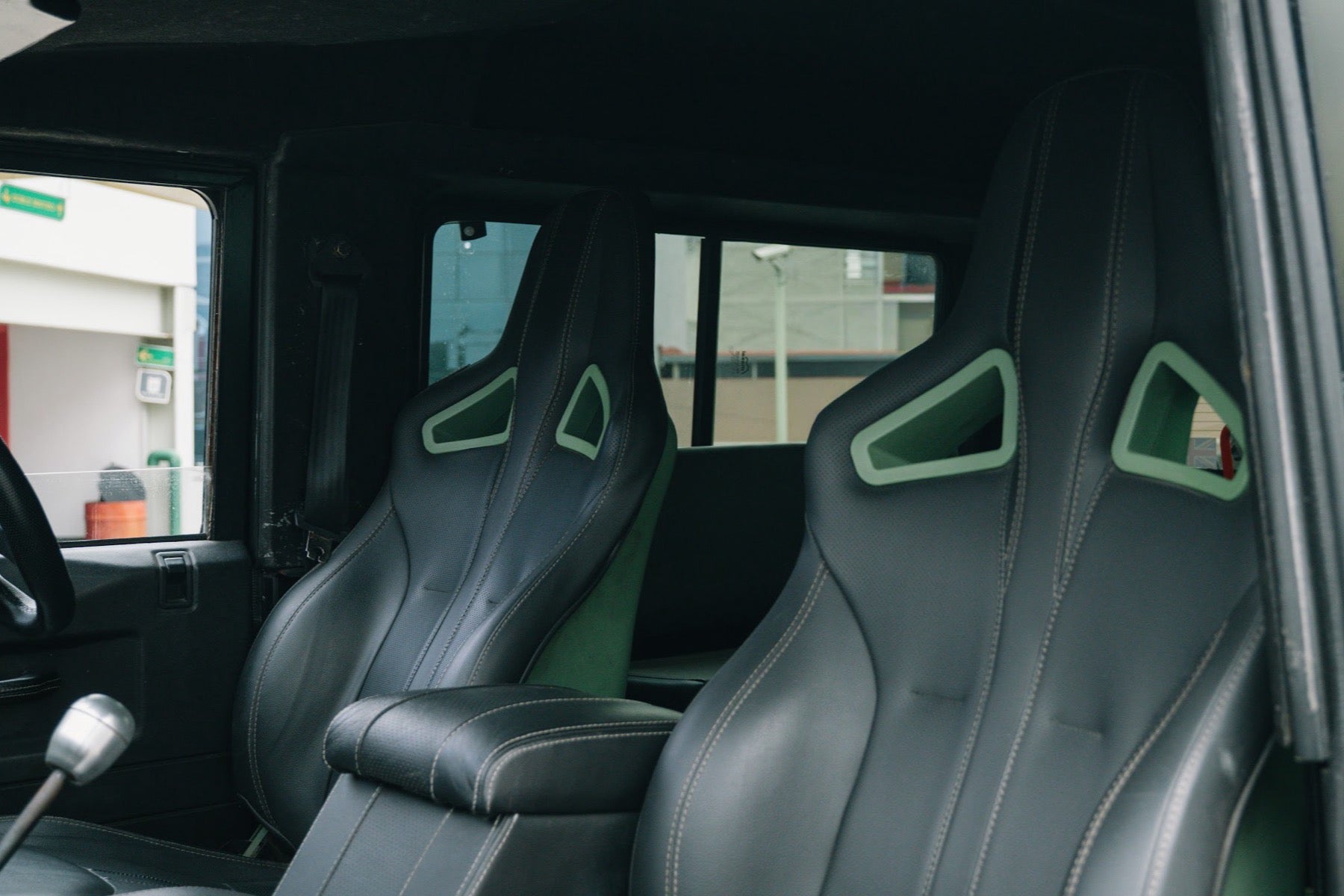 Land Rover Defender 90 2.5 TDI 1989 negro - foto 9