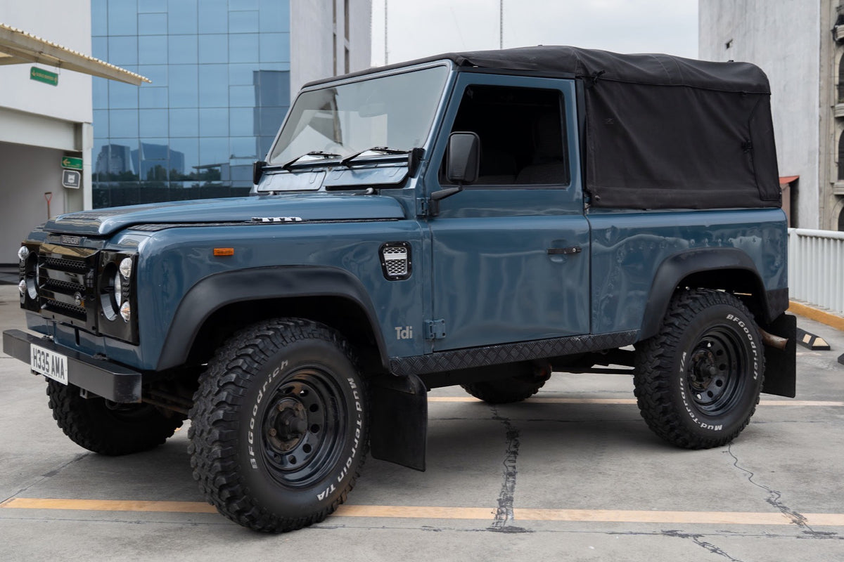 Land Rover Defender 90 Soft Top 1991