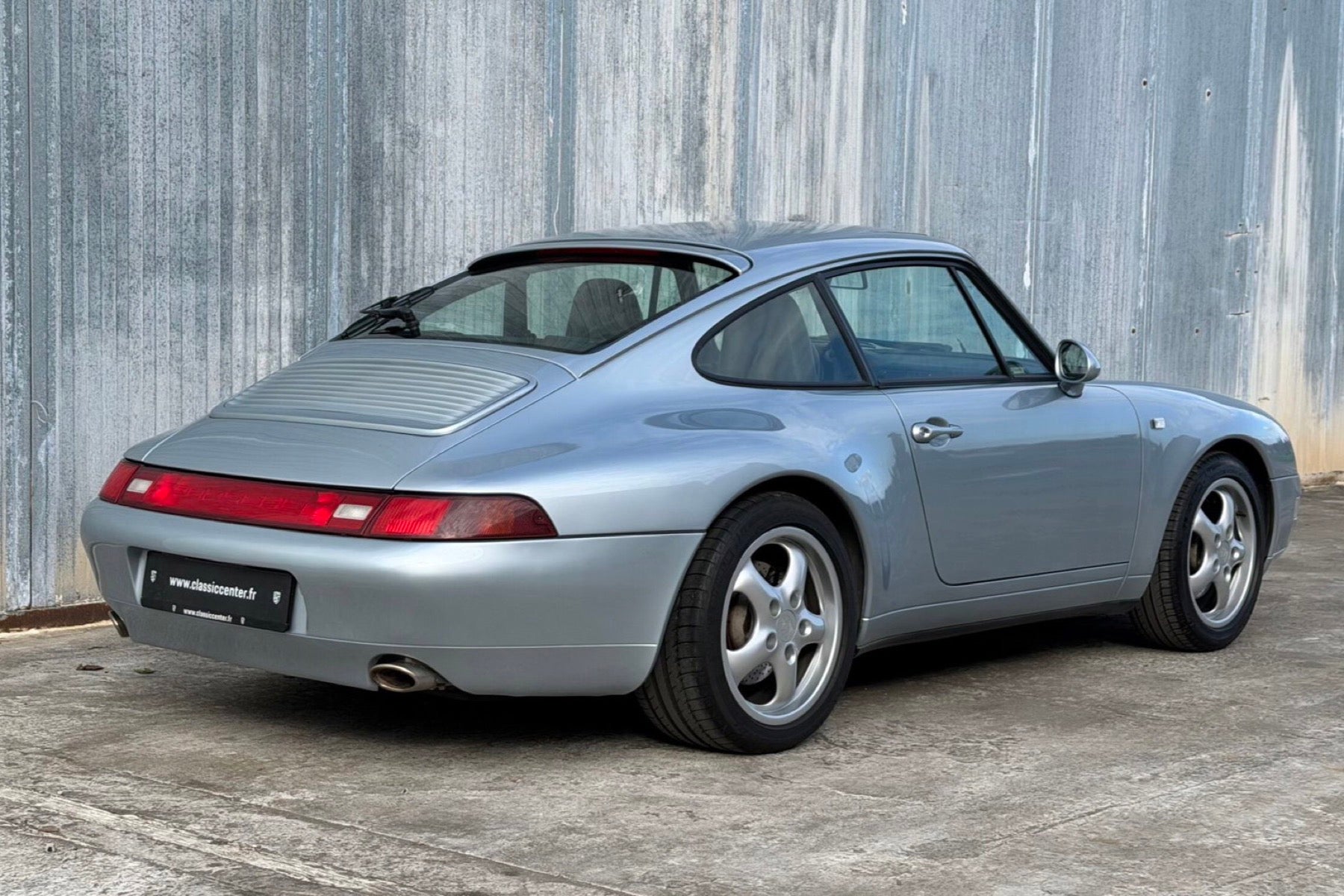 Porsche 993 Carrera 2 1994 — Polar Silver