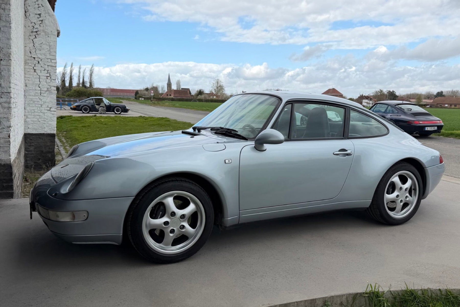 Porsche 993 Carrera 2 1994 — Polar Silver