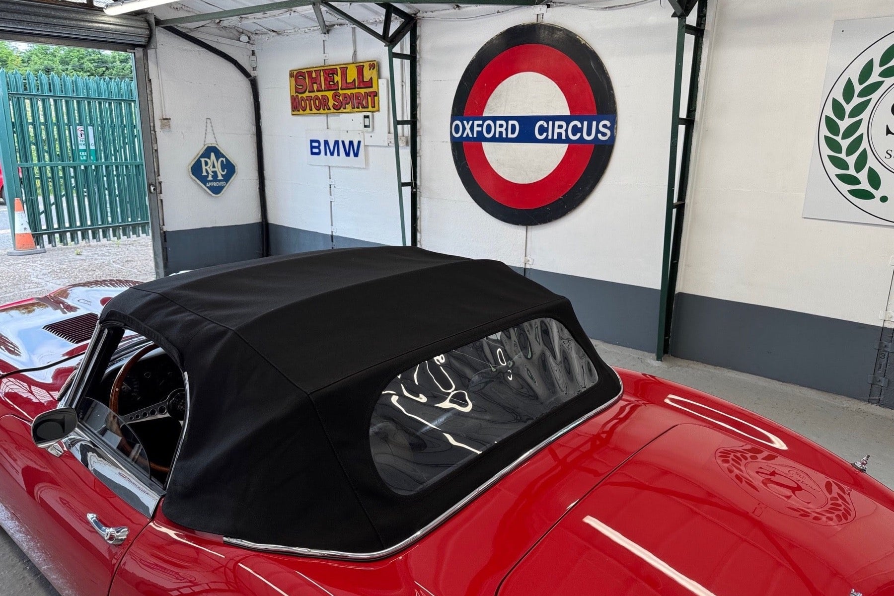 Jaguar E-Type Series 2 Roadster 1969 rojo - foto 6