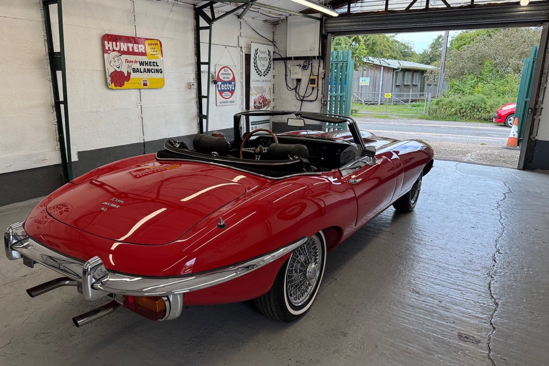 Jaguar E-Type Series 2 Roadster 1969 rojo - foto 8