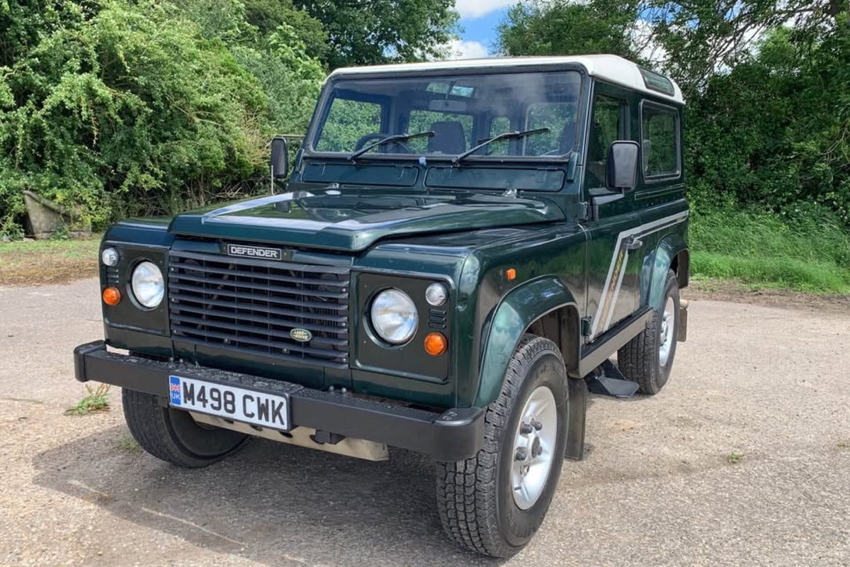 Land Rover Defender 90 County Station Wagon 1994