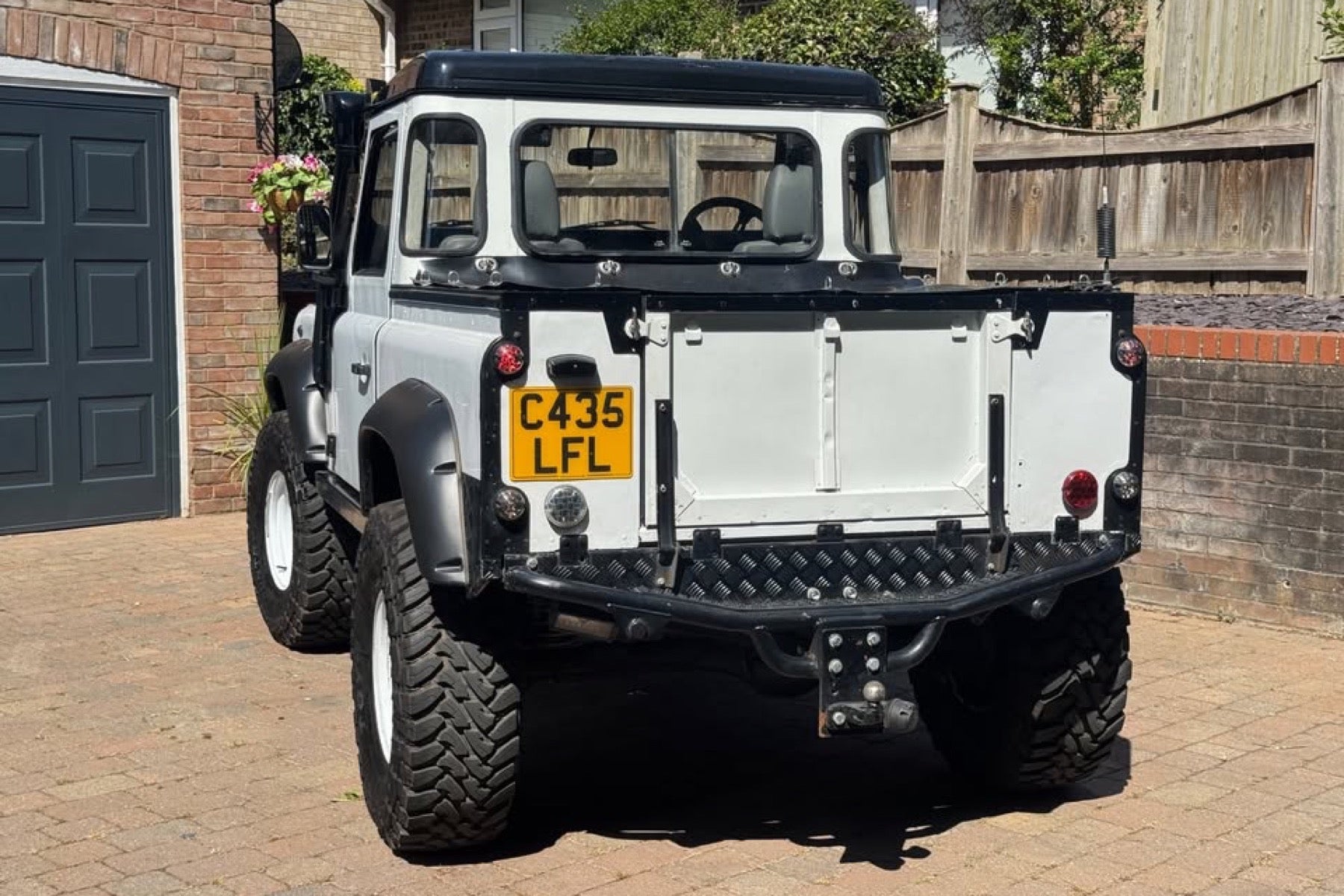 Land Rover Defender 90 Pickup 1985 blanco - foto 4