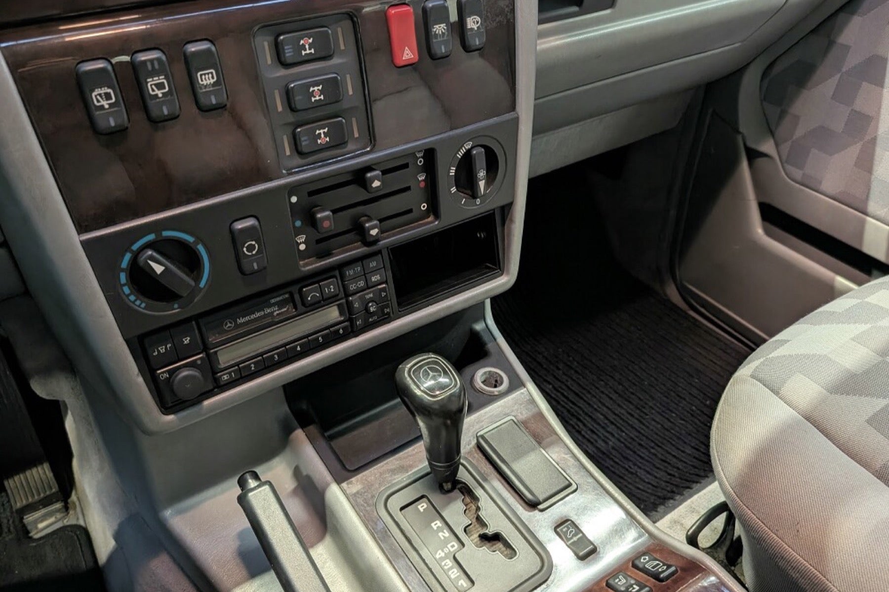 Mercedes-Benz G 300 Turbodiesel 1996 negro - foto 8