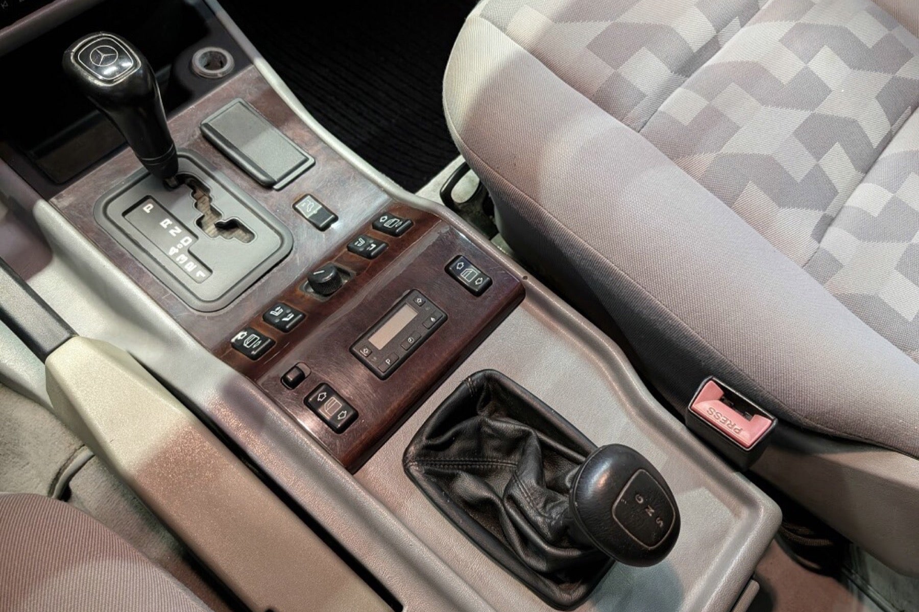 Mercedes-Benz G 300 Turbodiesel 1996 negro - foto 9