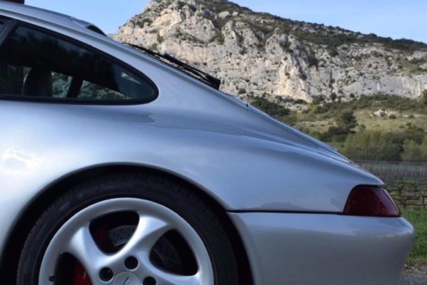 Porsche 993 Carrera 4S 1996 — Gris