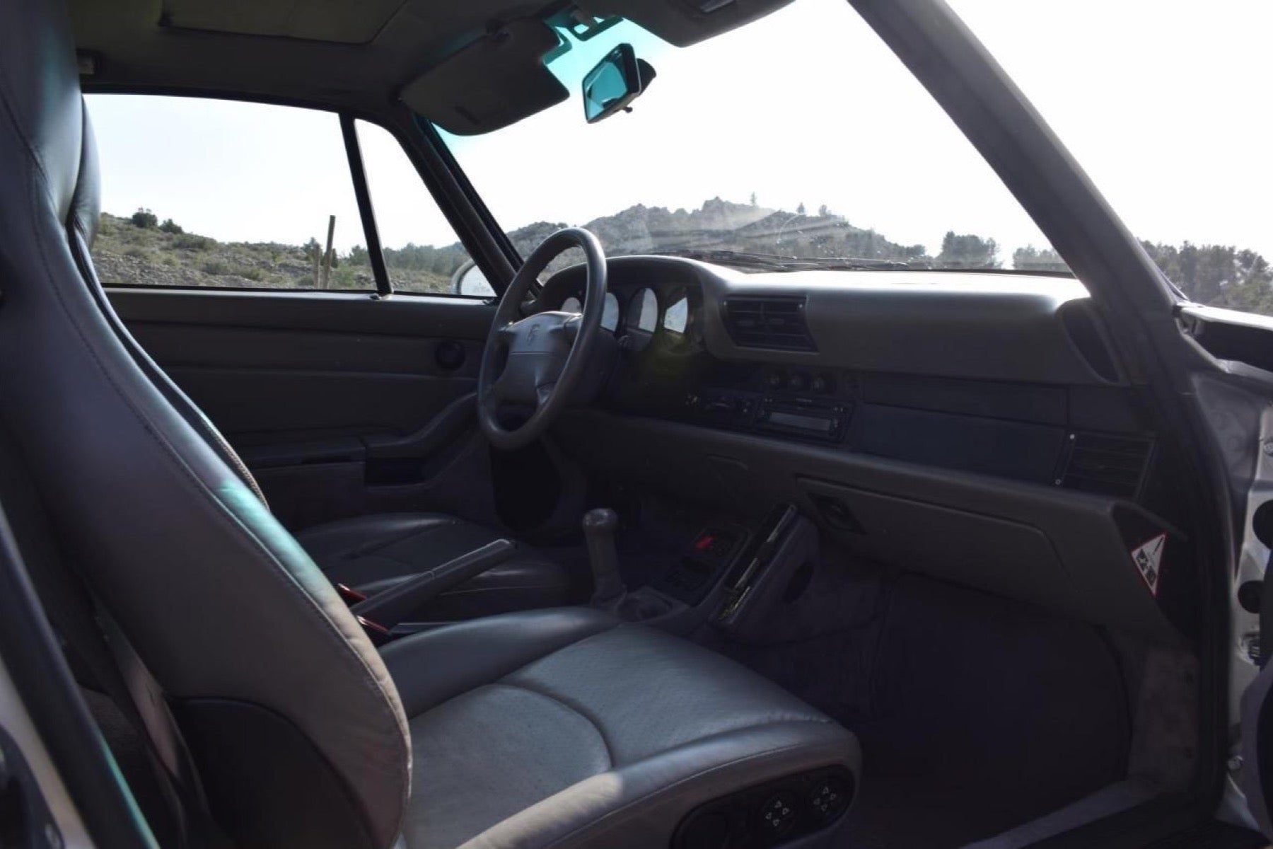 Porsche 993 Carrera 4S 1996 — Gris