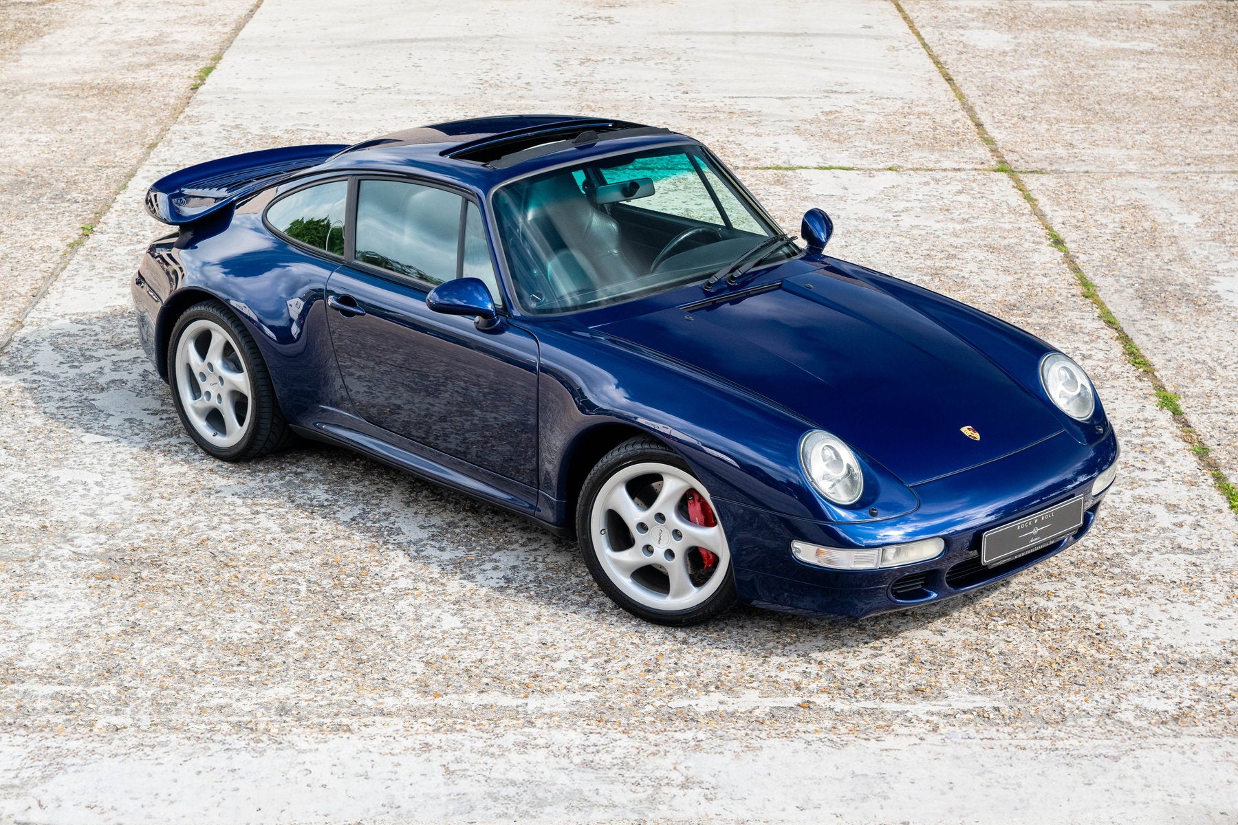 Porsche 993 Turbo 1995 — Iris Blue