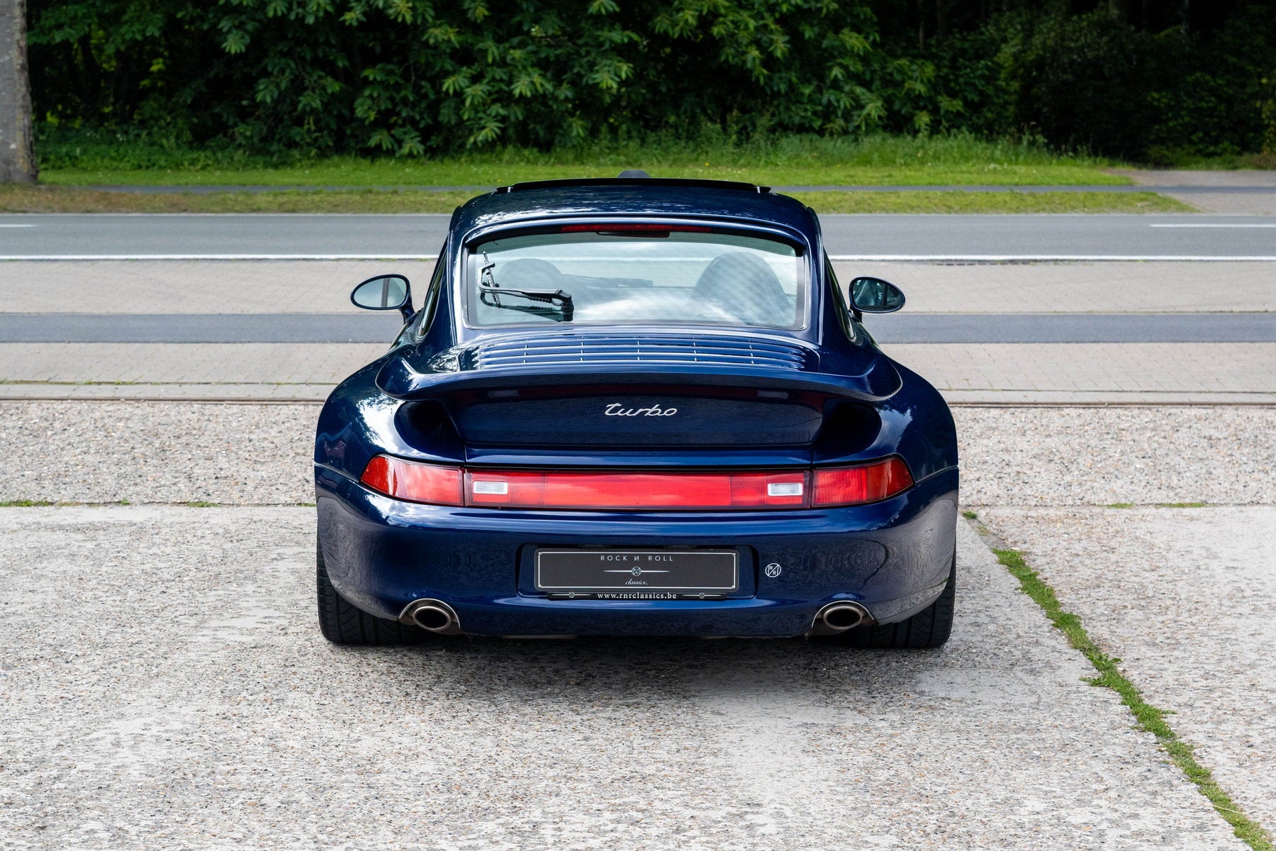 Porsche 993 Turbo 1995 — Iris Blue