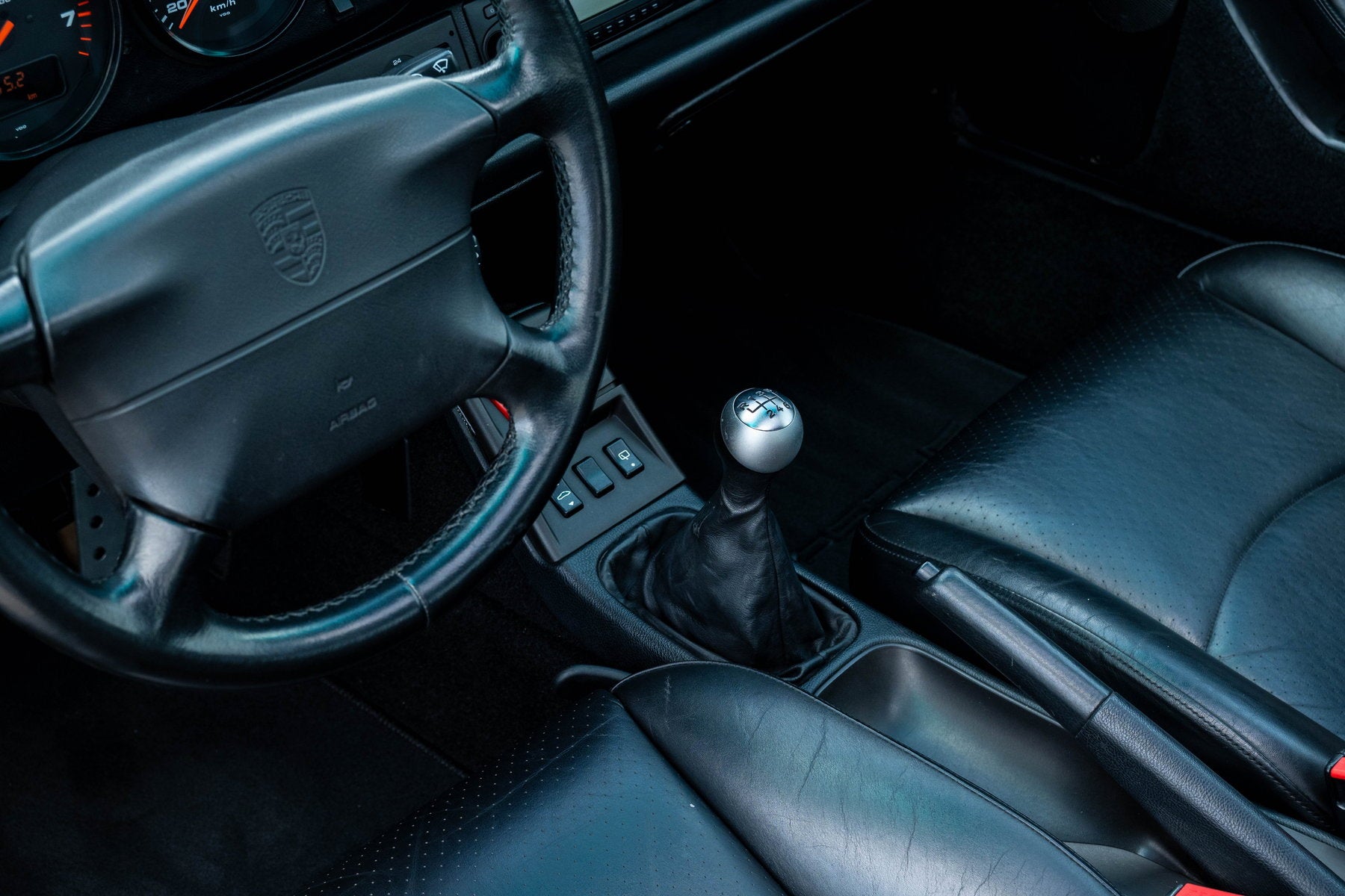 Porsche 993 Turbo 1995 — Iris Blue