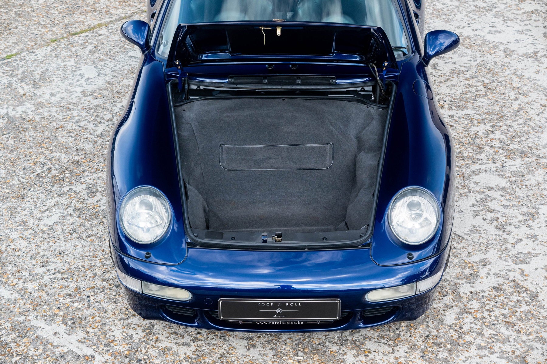 Porsche 993 Turbo 1995 — Iris Blue