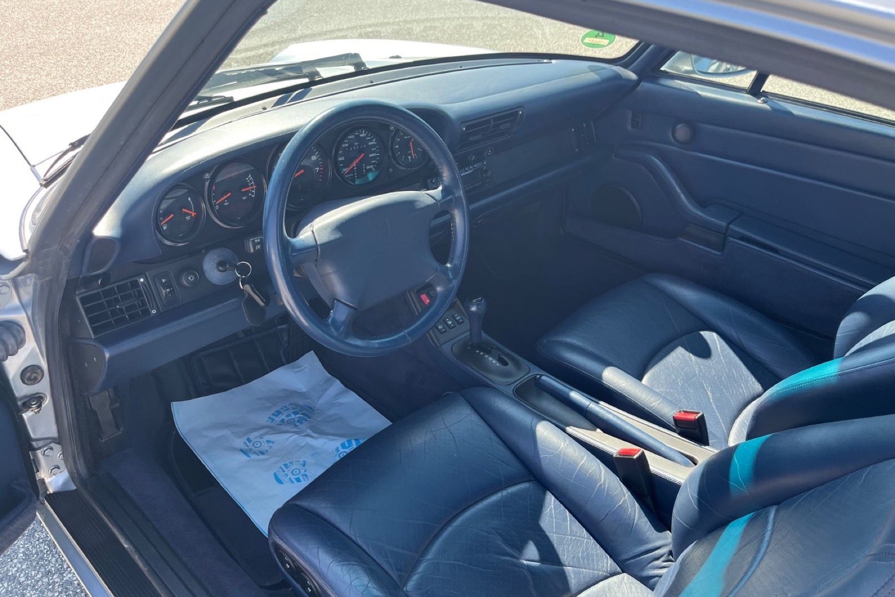 Porsche 993 Carrera 2 Tiptronic 1994 Polar Silver - foto 18