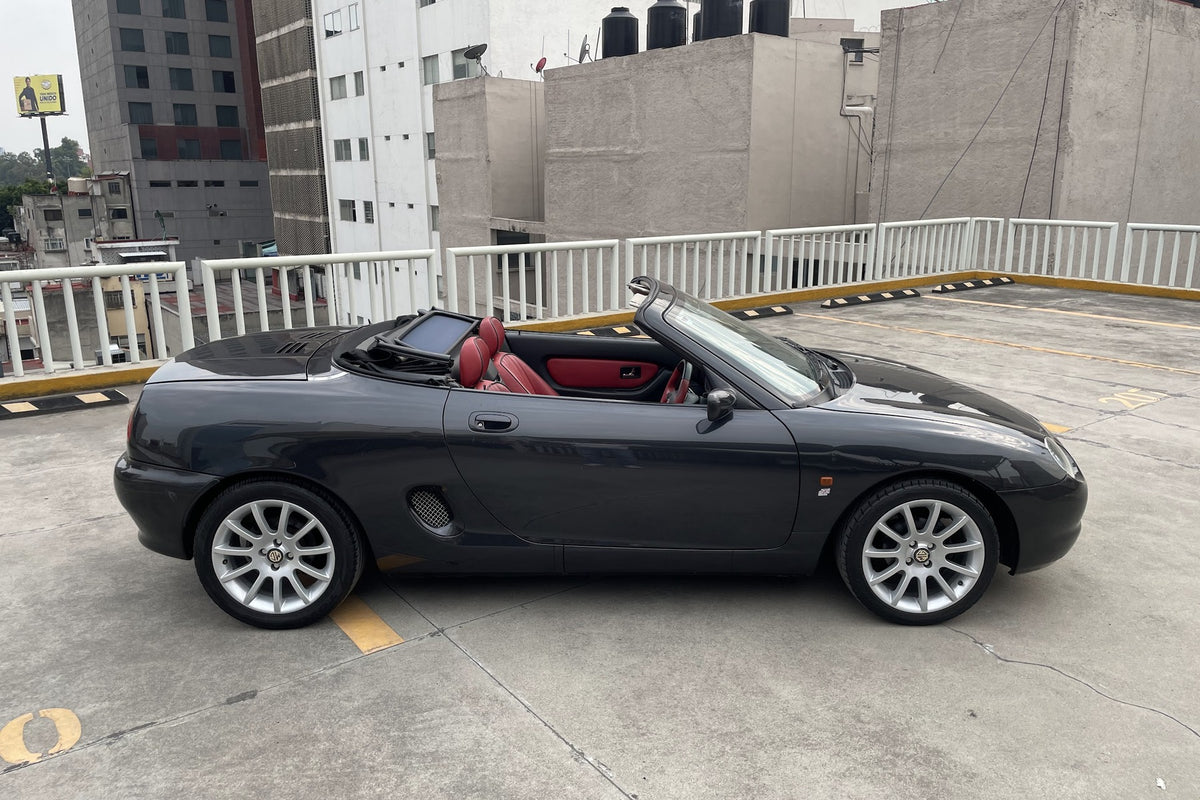 MG MGF 1996