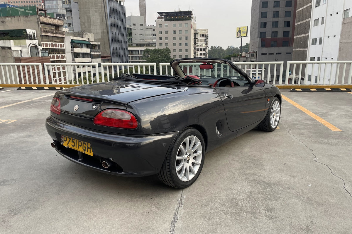 MG MGF 1996