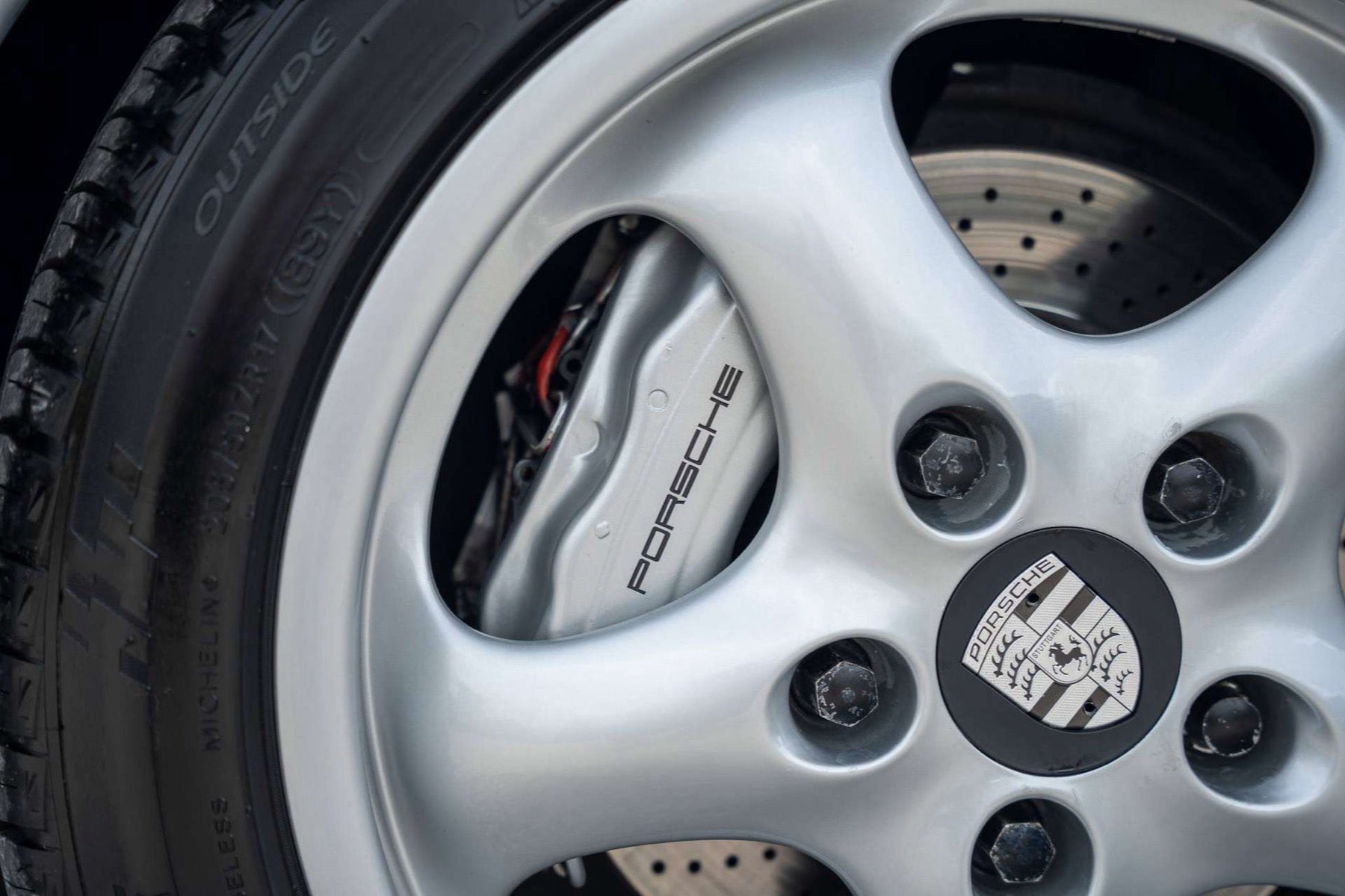 Porsche 993 Carrera 4 1996 Polar Silver - foto 13