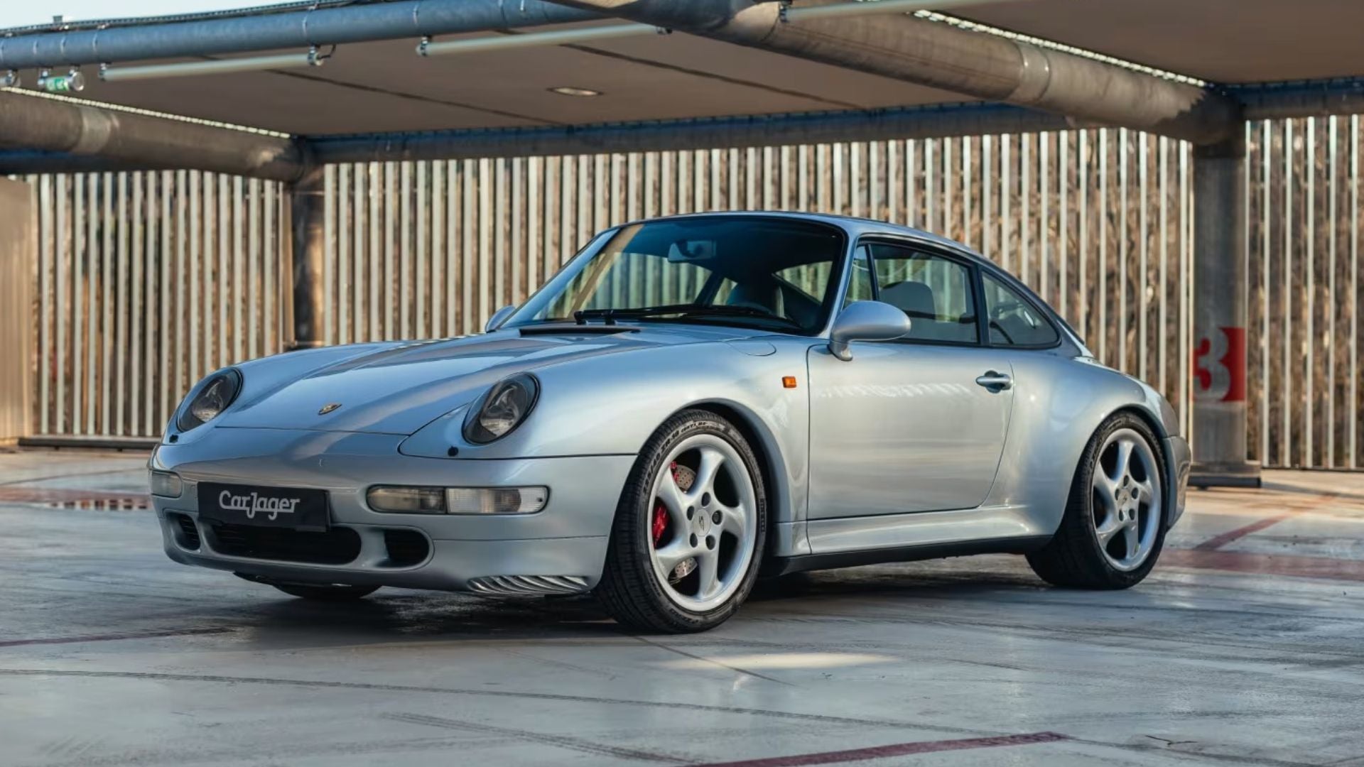 Porsche 911 993 carrera 4 S 