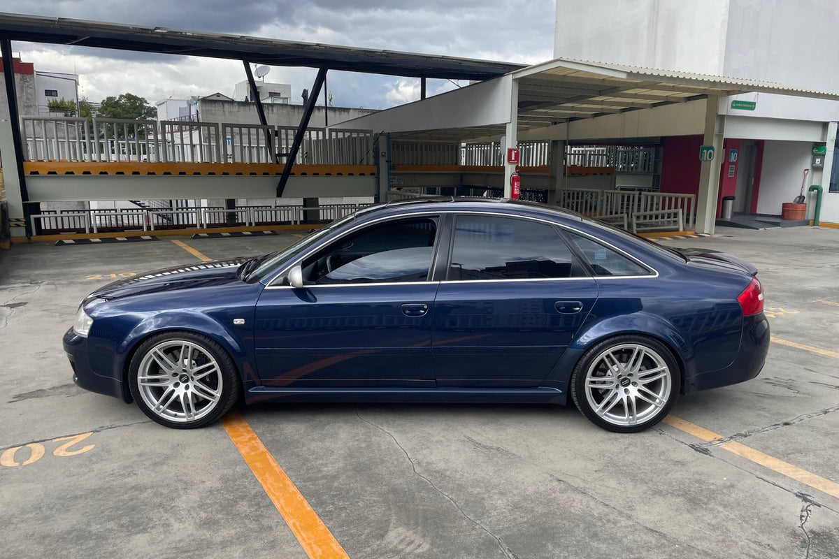 Audi RS6 2004, perfil lateral derecho