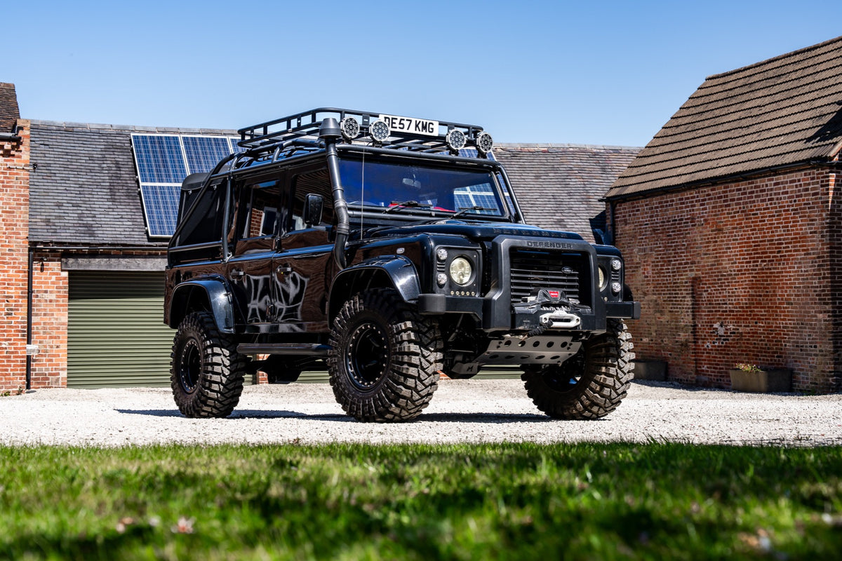 Land Rover Defender 110 Spectre Replica negro - foto 11