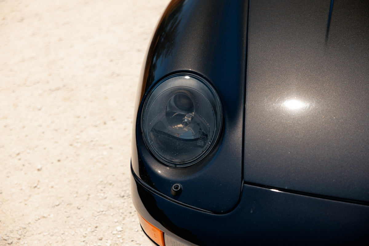 Porsche 993 Carrera 2 Tiptronic 1994 — Negro