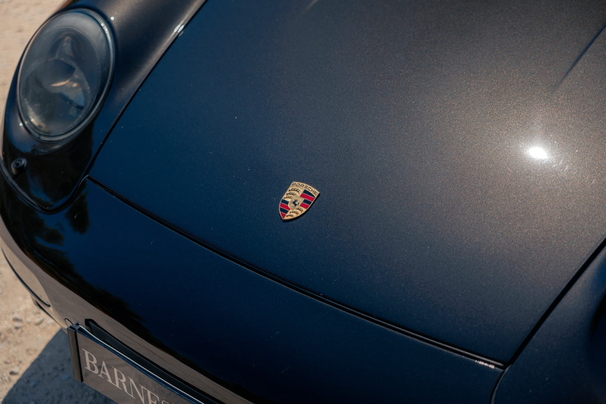 Porsche 993 Carrera 2 Tiptronic 1994 — Negro