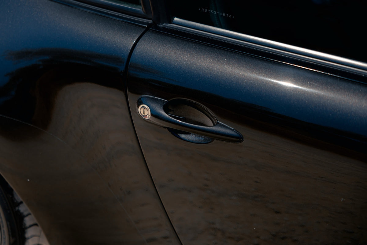 Porsche 993 Carrera 2 Tiptronic 1994 — Negro
