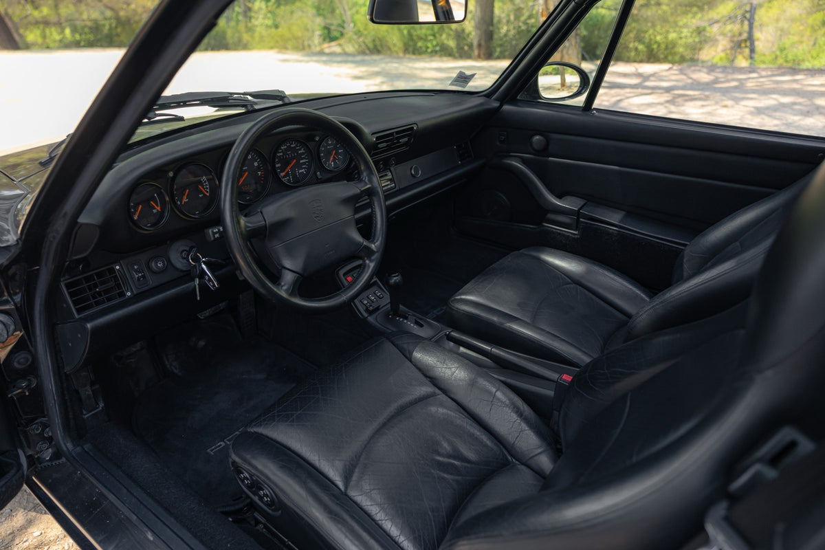 Porsche 993 Carrera 2 Tiptronic 1994 — Negro